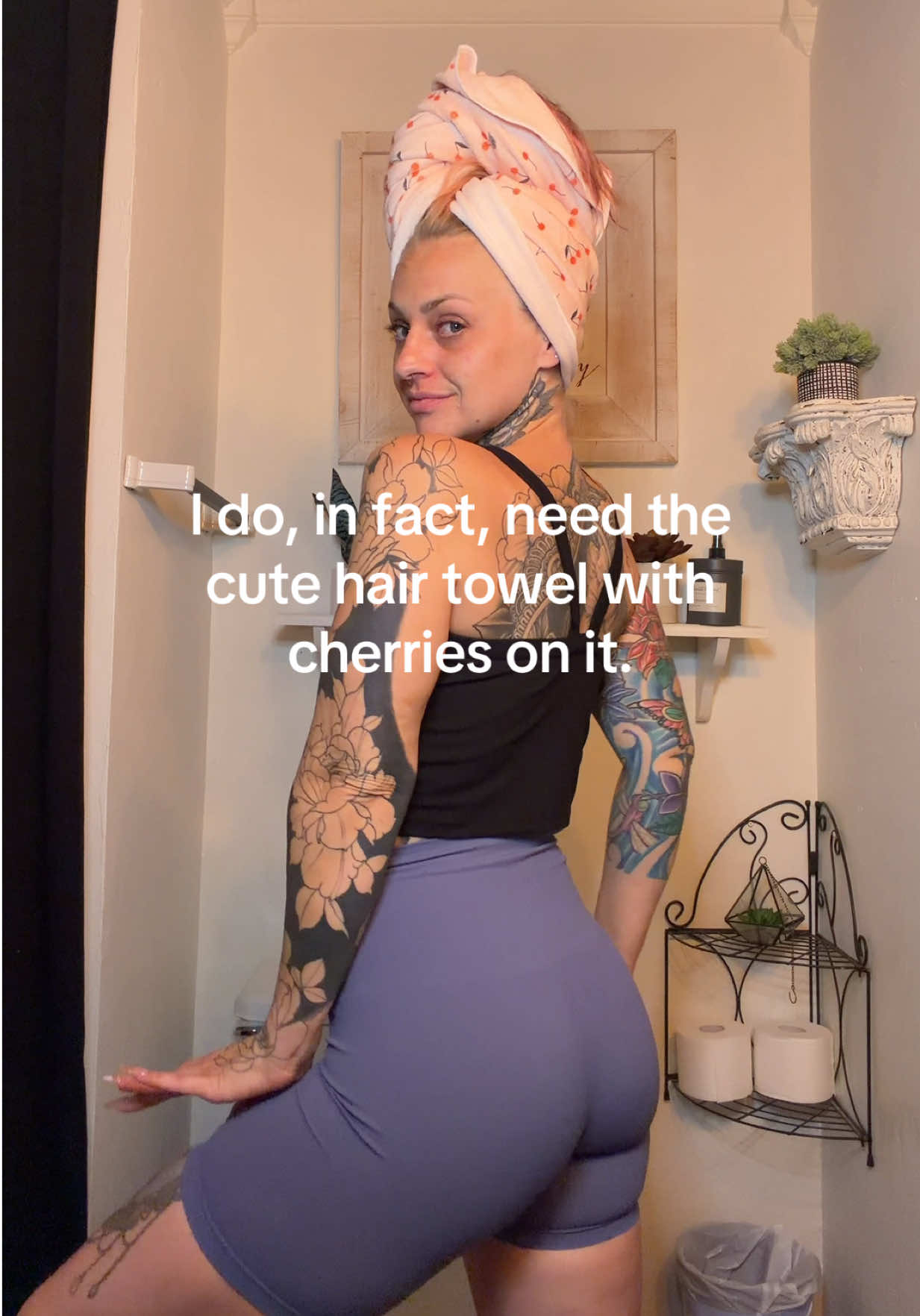 @Megan&ensp;Renee