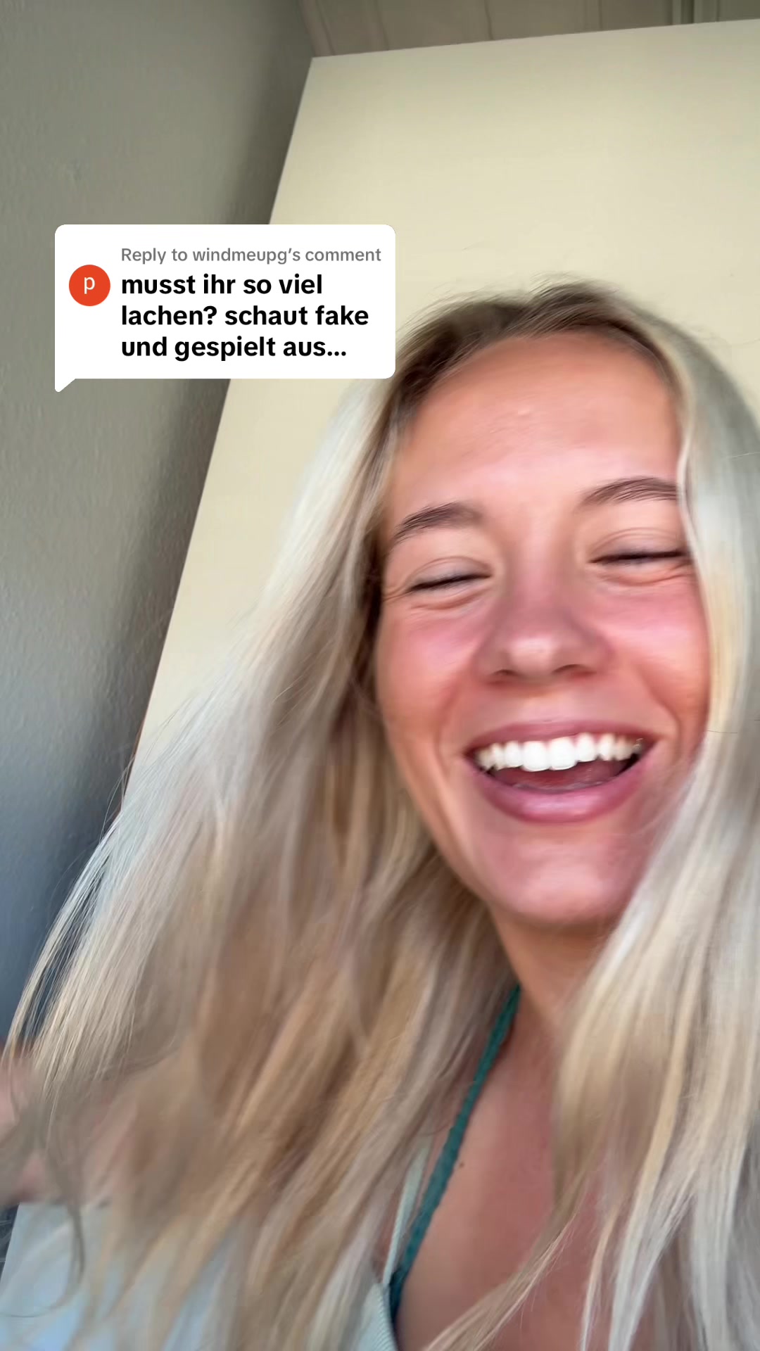 @Sophh