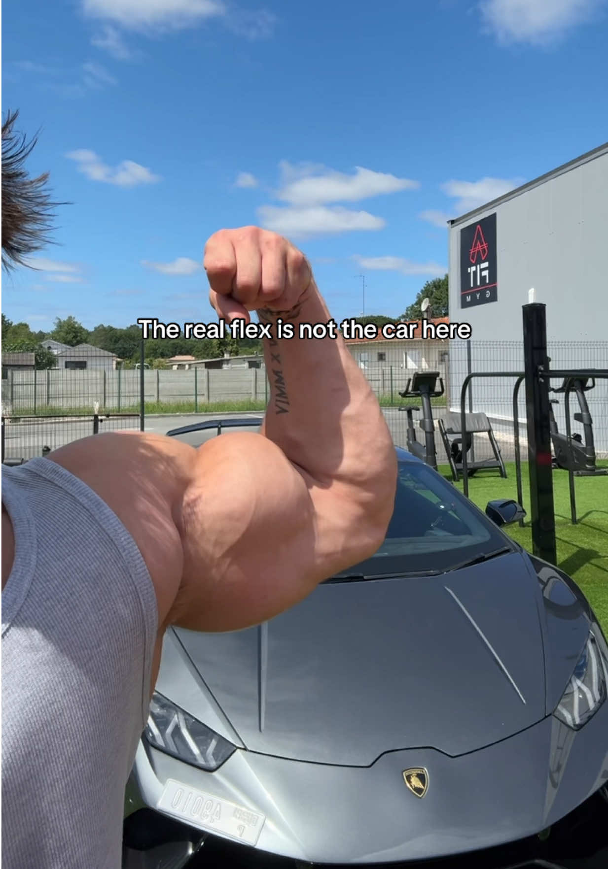 @moicestmike2