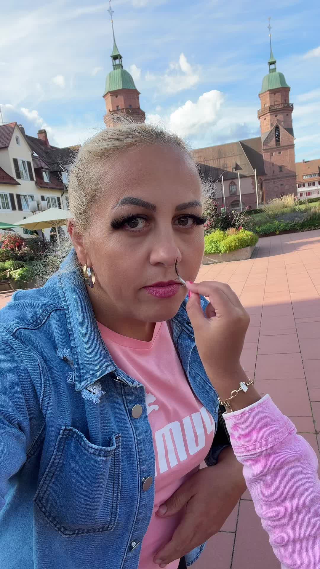 @LilySimona2