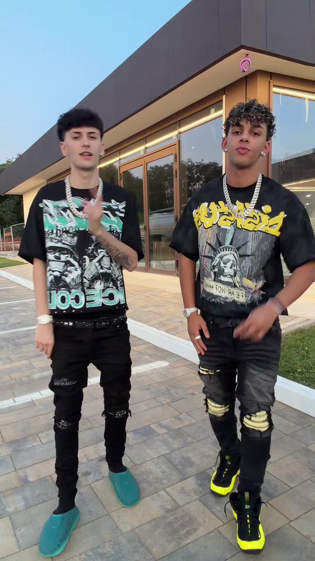 @Flexin Alan