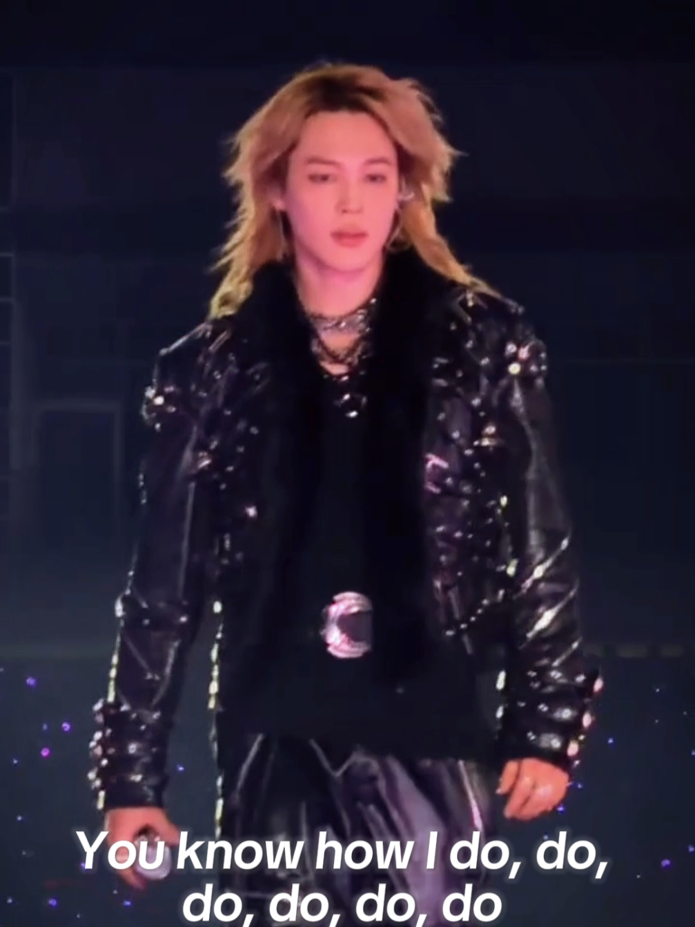 @Lov333kpop