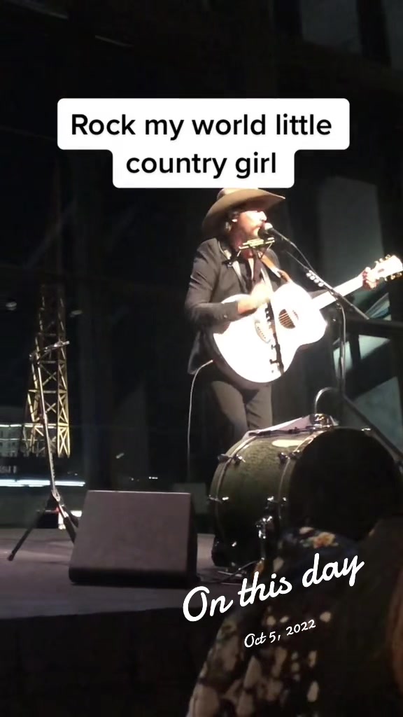 @Chris Janson