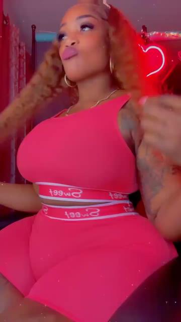 @1ThickThighs 🩸♟️🇯🇲 🇺🇸