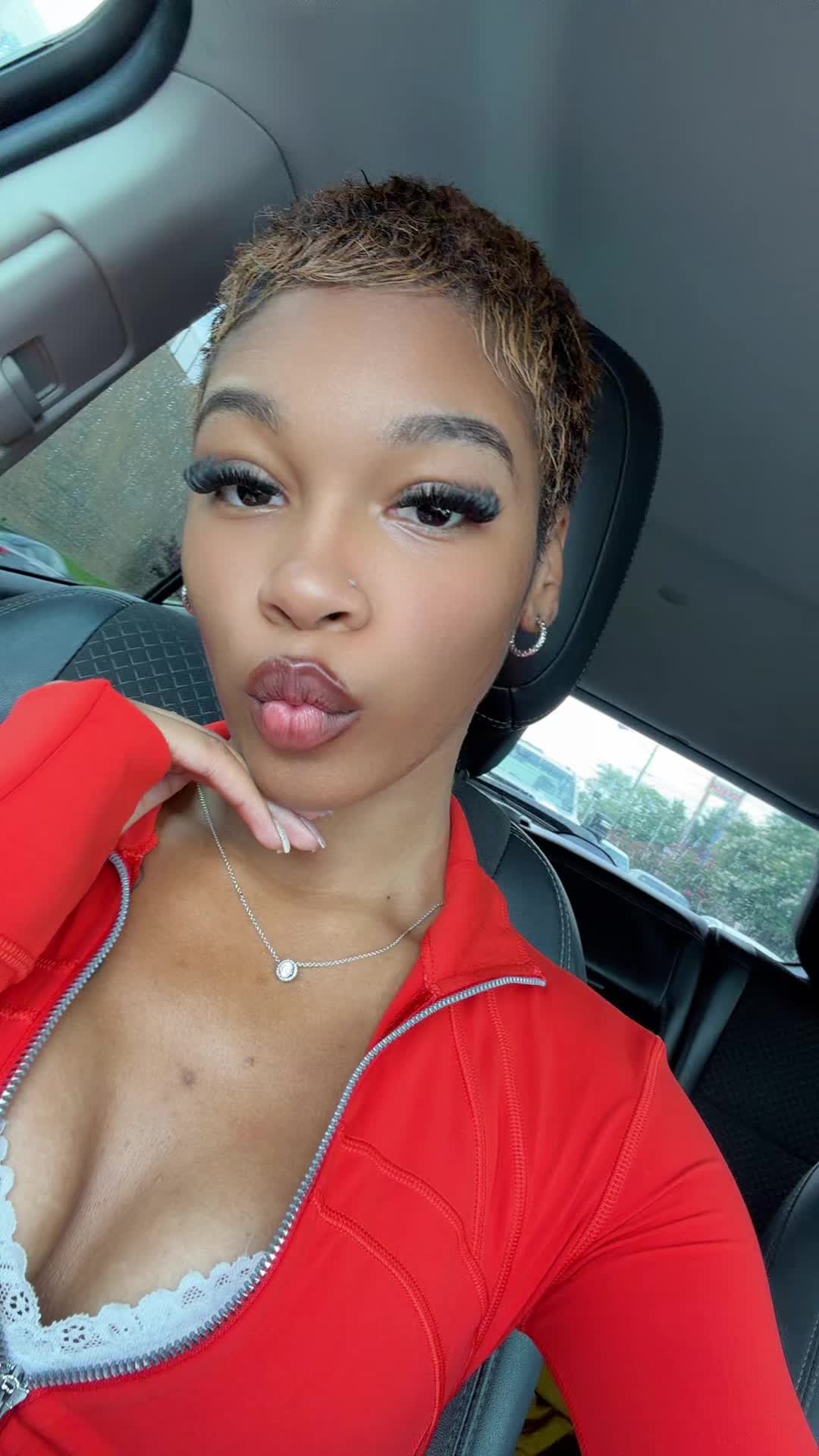 @lady legasus💋