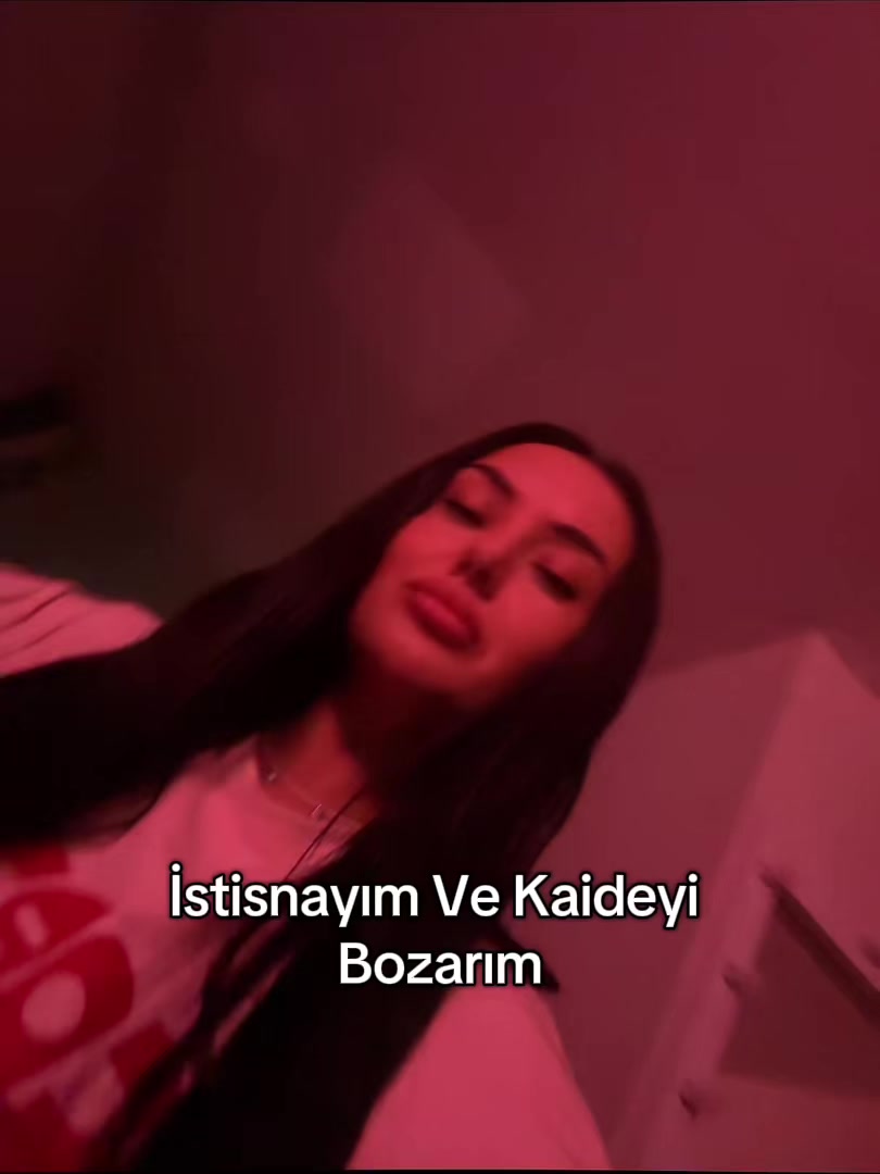 @cansuozkanofficial
