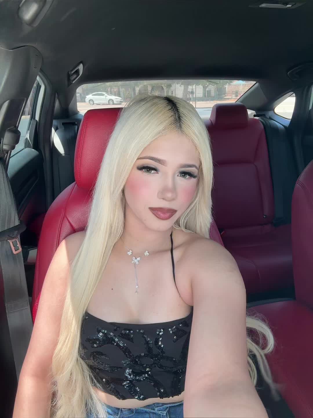 @ᴘᴇʀʟᴀ ɢɪꜱᴇʟʟᴇ ⋆。°✩👸🏼