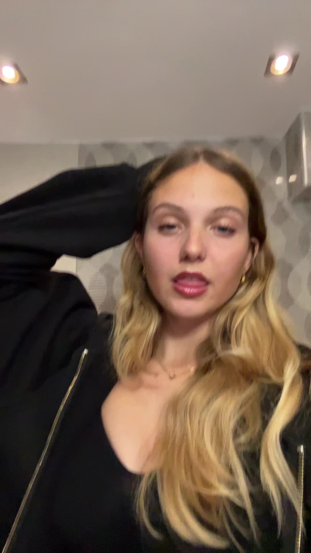 @Sarah🦋