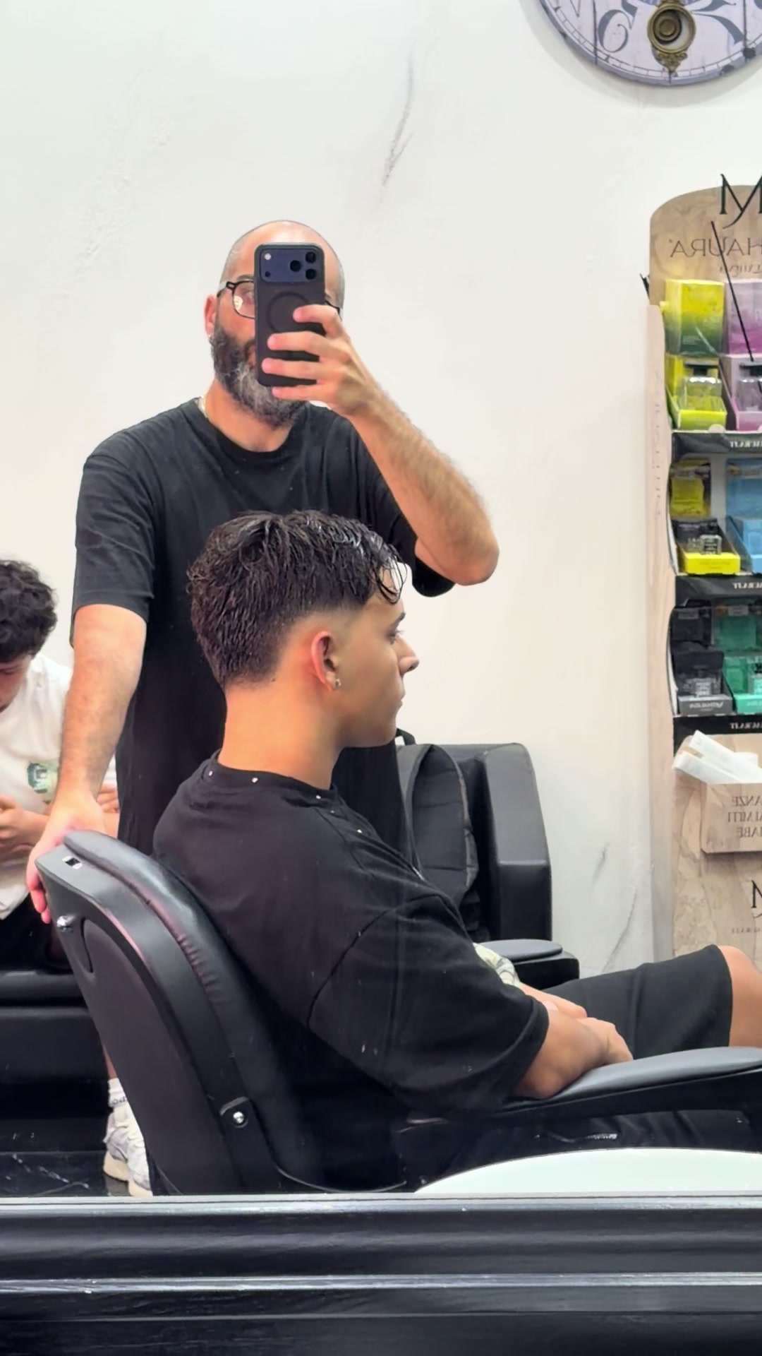 @ValentinoHairWorld