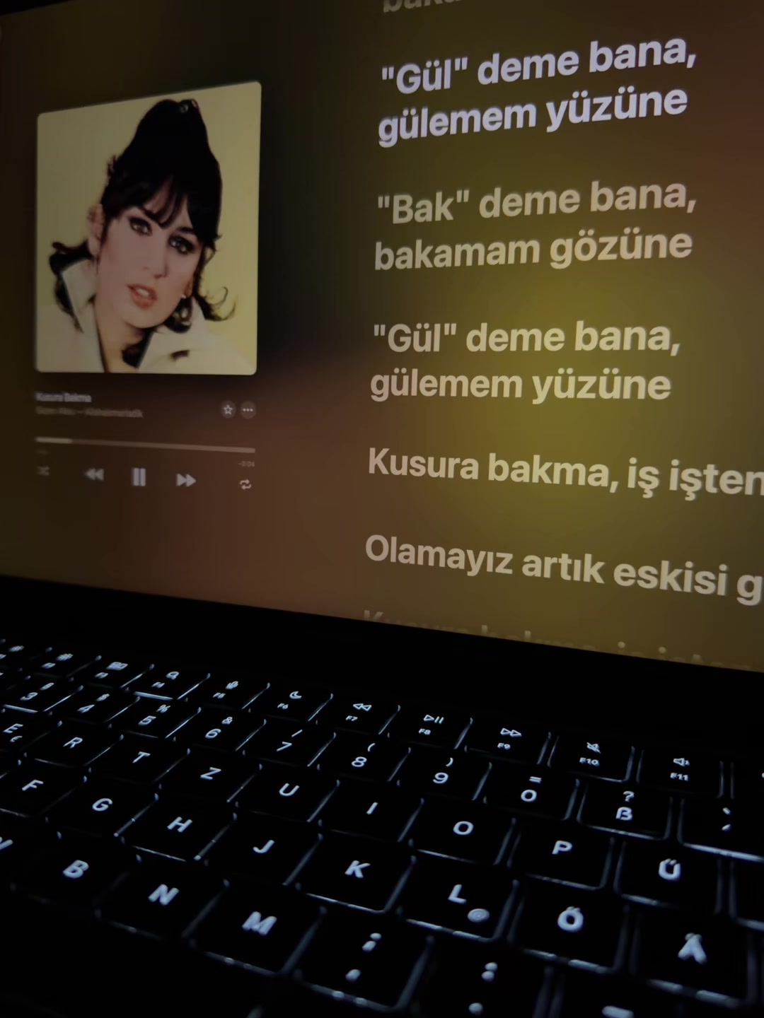 @🎶