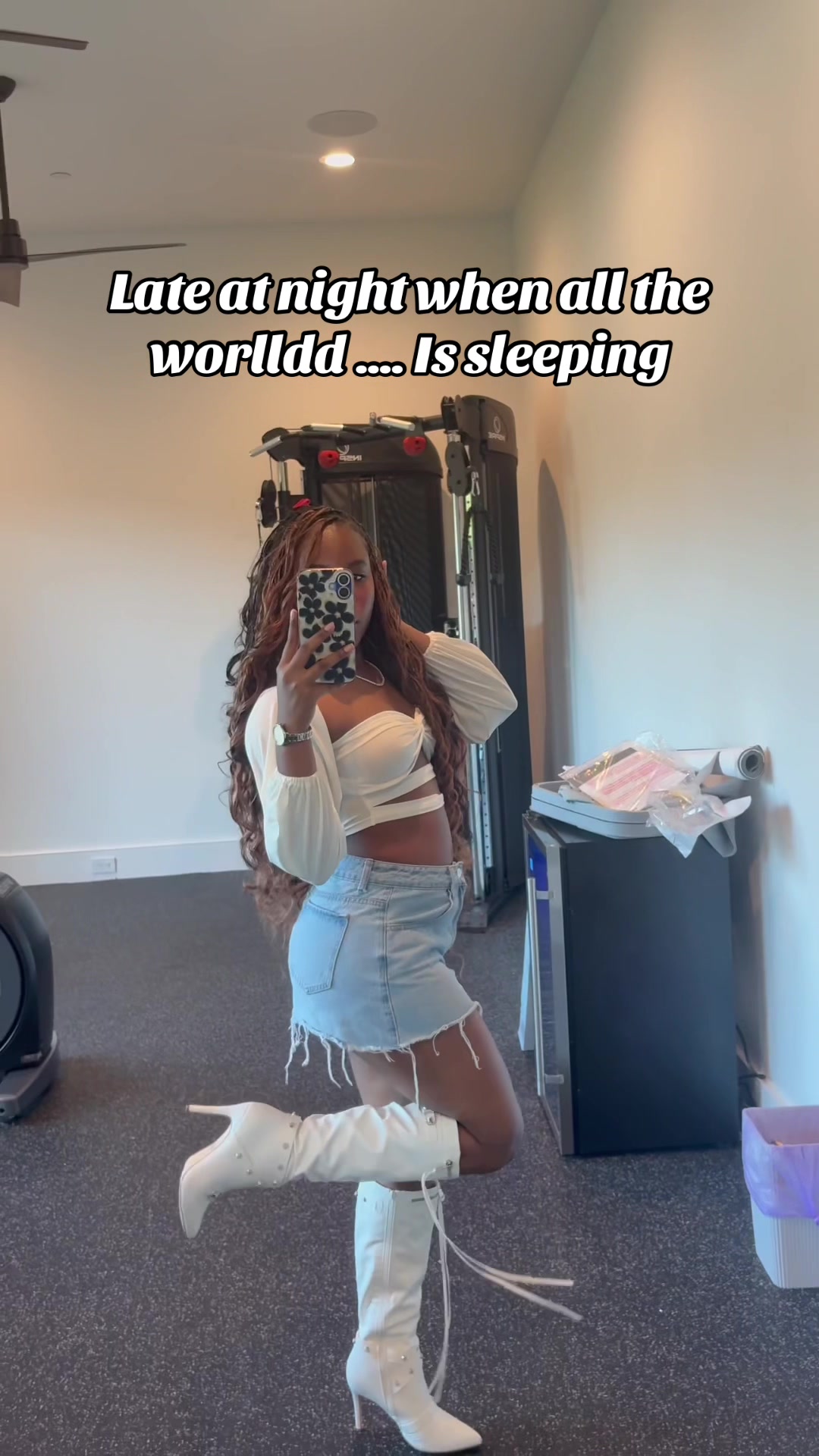 @itsqueenamaya