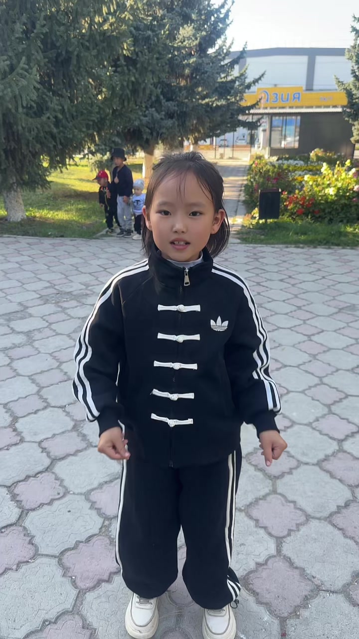 @Aidai🥰