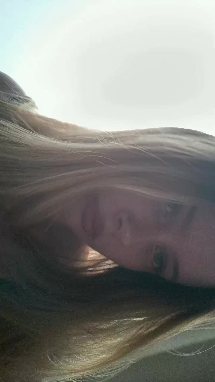 @🦢🪽🌸