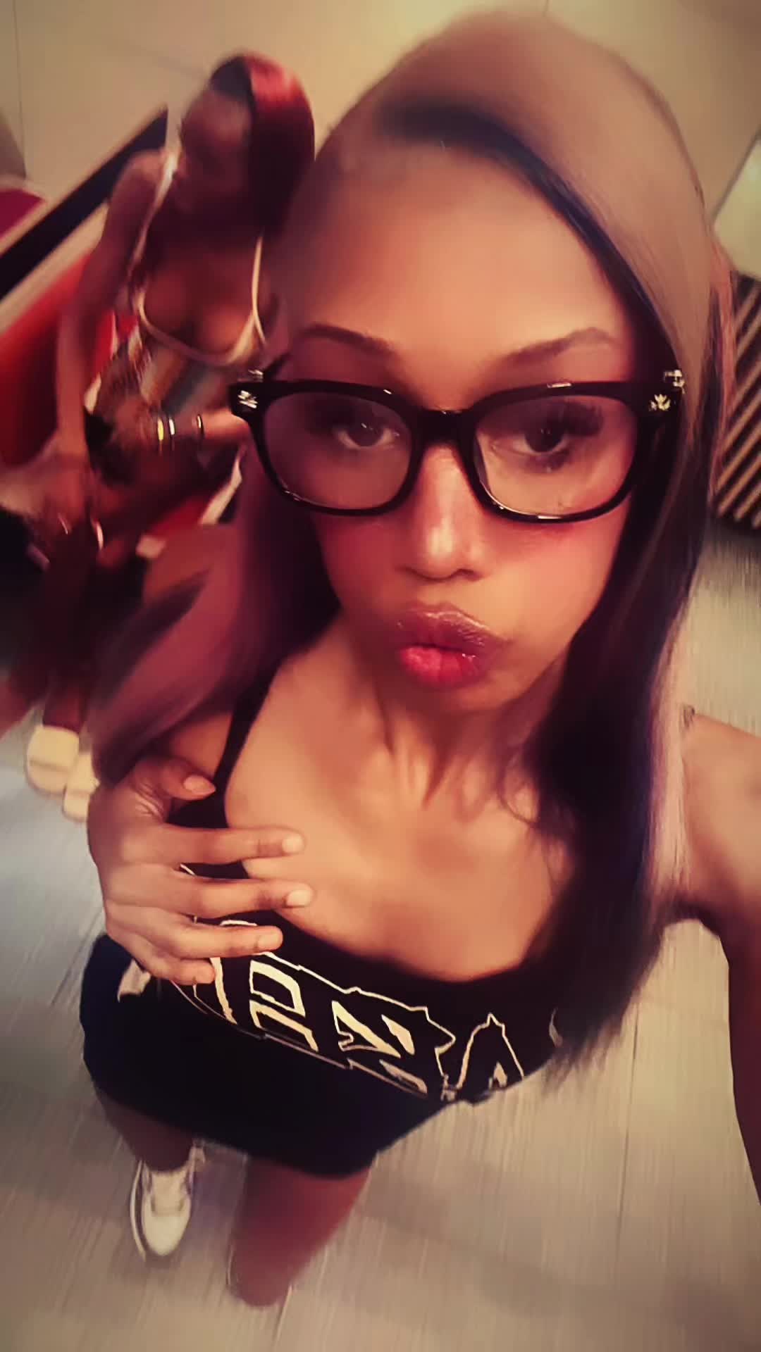 @She.53👺