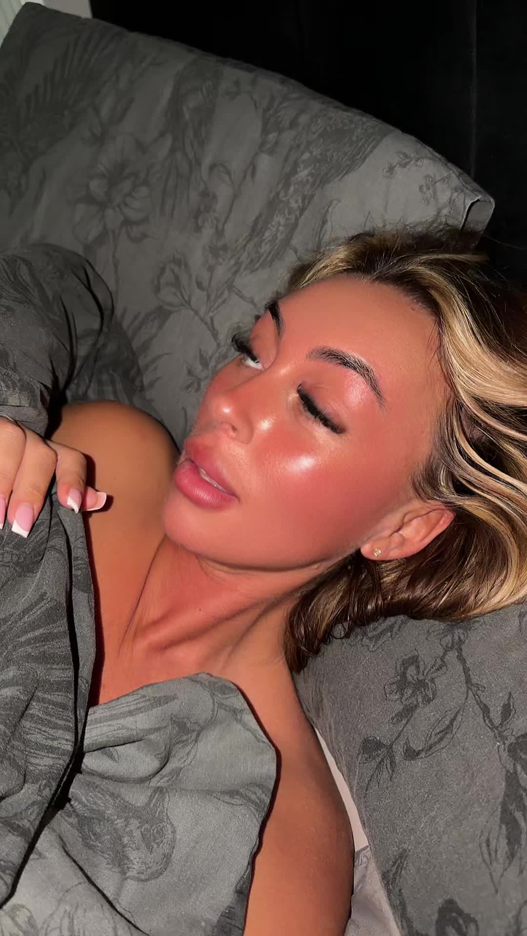 @Caiylynt
