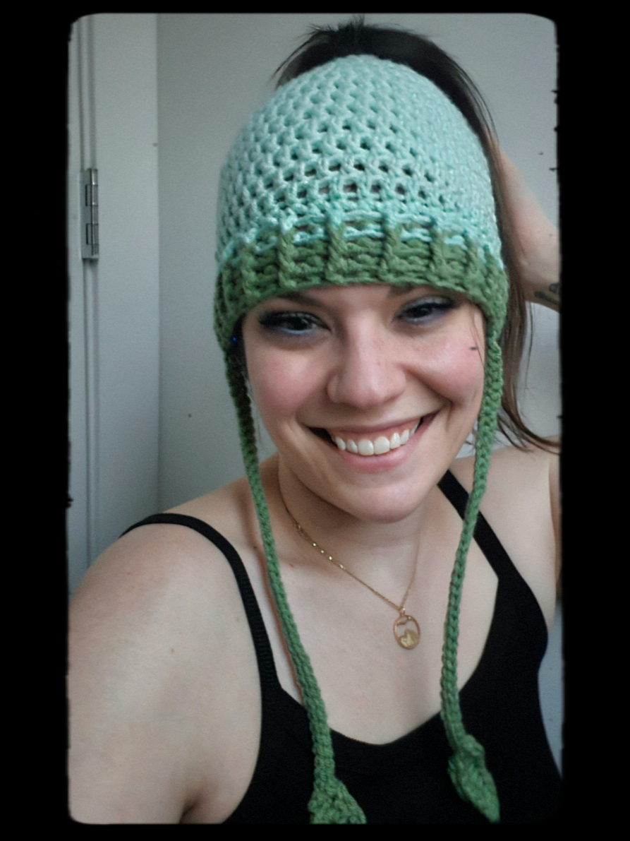 @skeins_and_strains