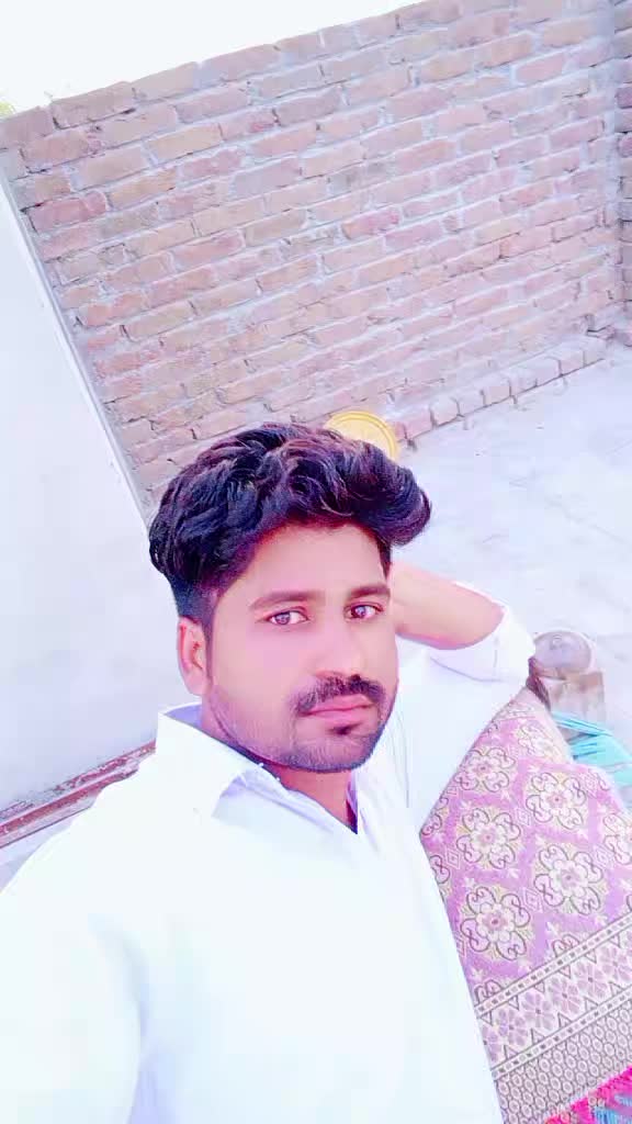 @love is life S.A