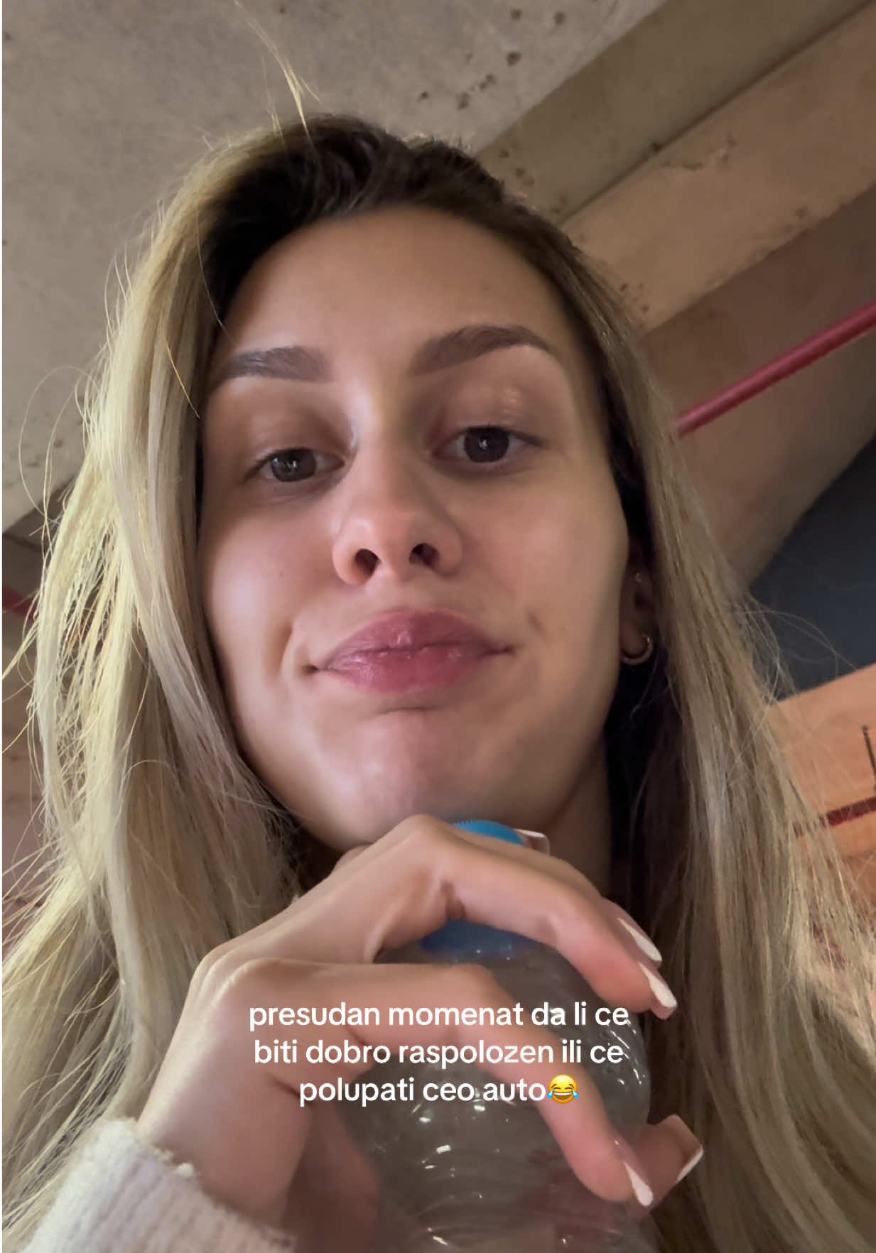 @L E A