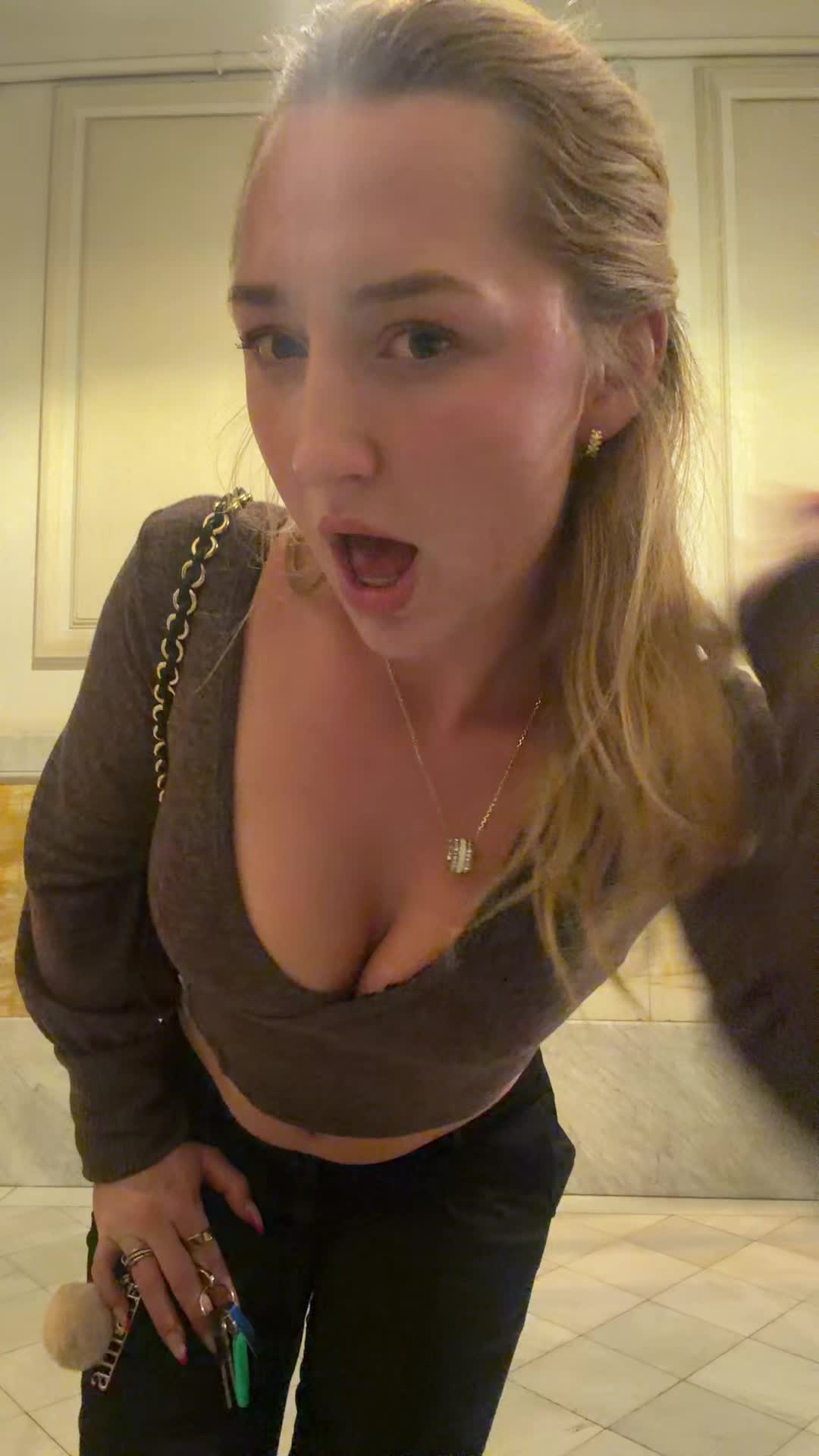 @S I N A