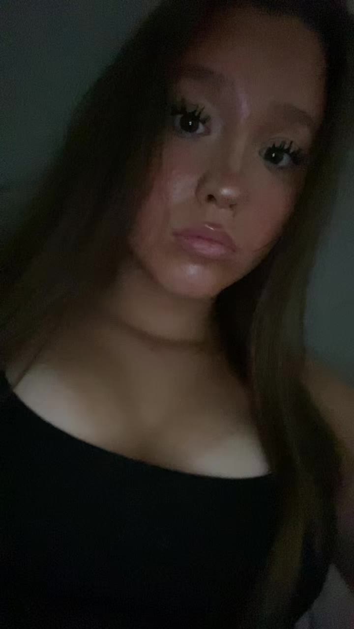 @Emmivkm