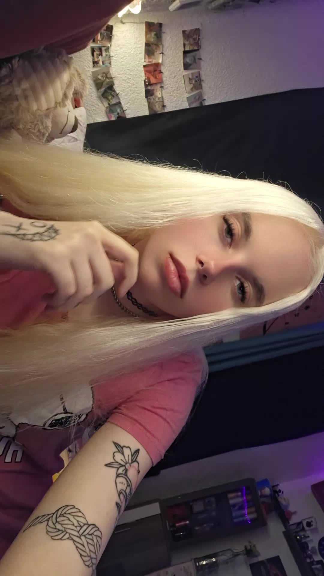 @𝐋𝐢𝐬𝐚