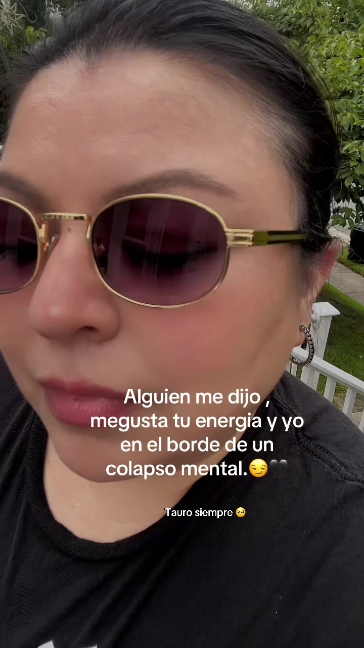 @Jenny 🖤