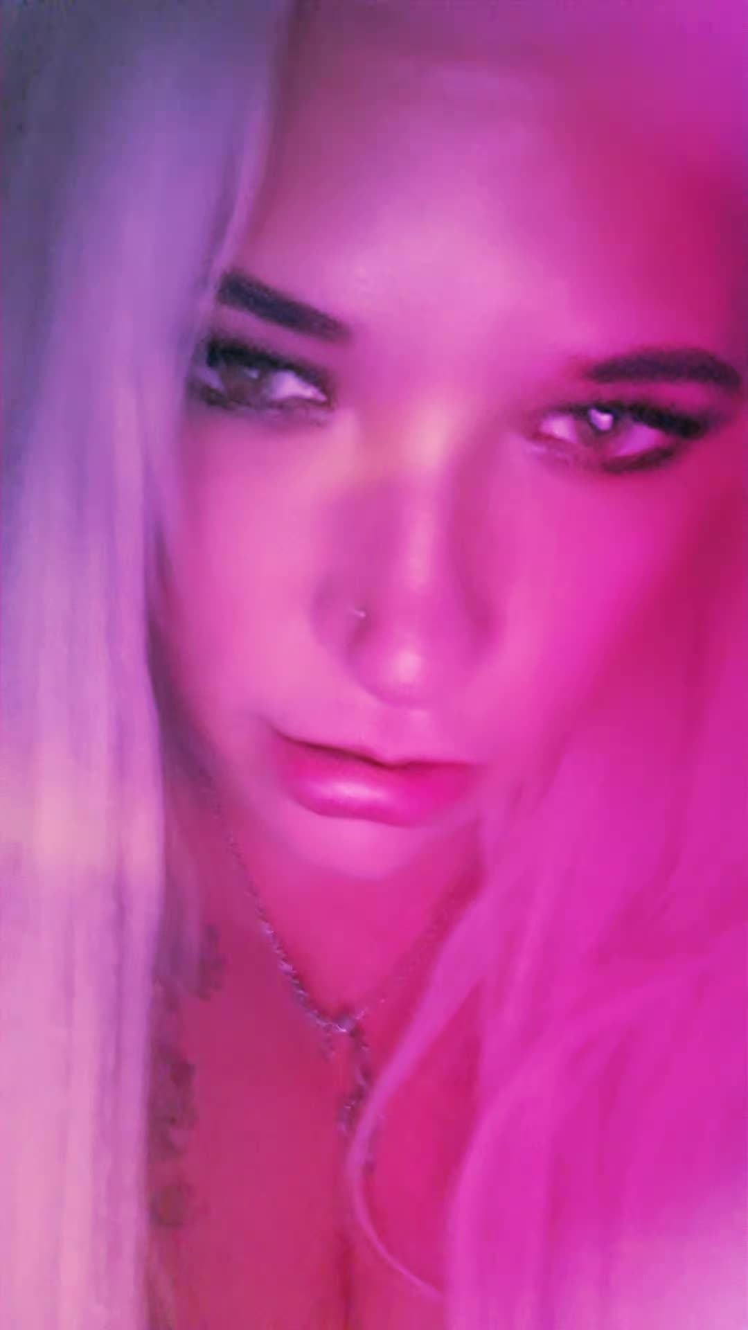 @💕🩷Blondine🩷🎙️💕
