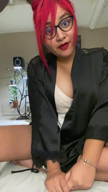 @La_rojita_🍒🤓