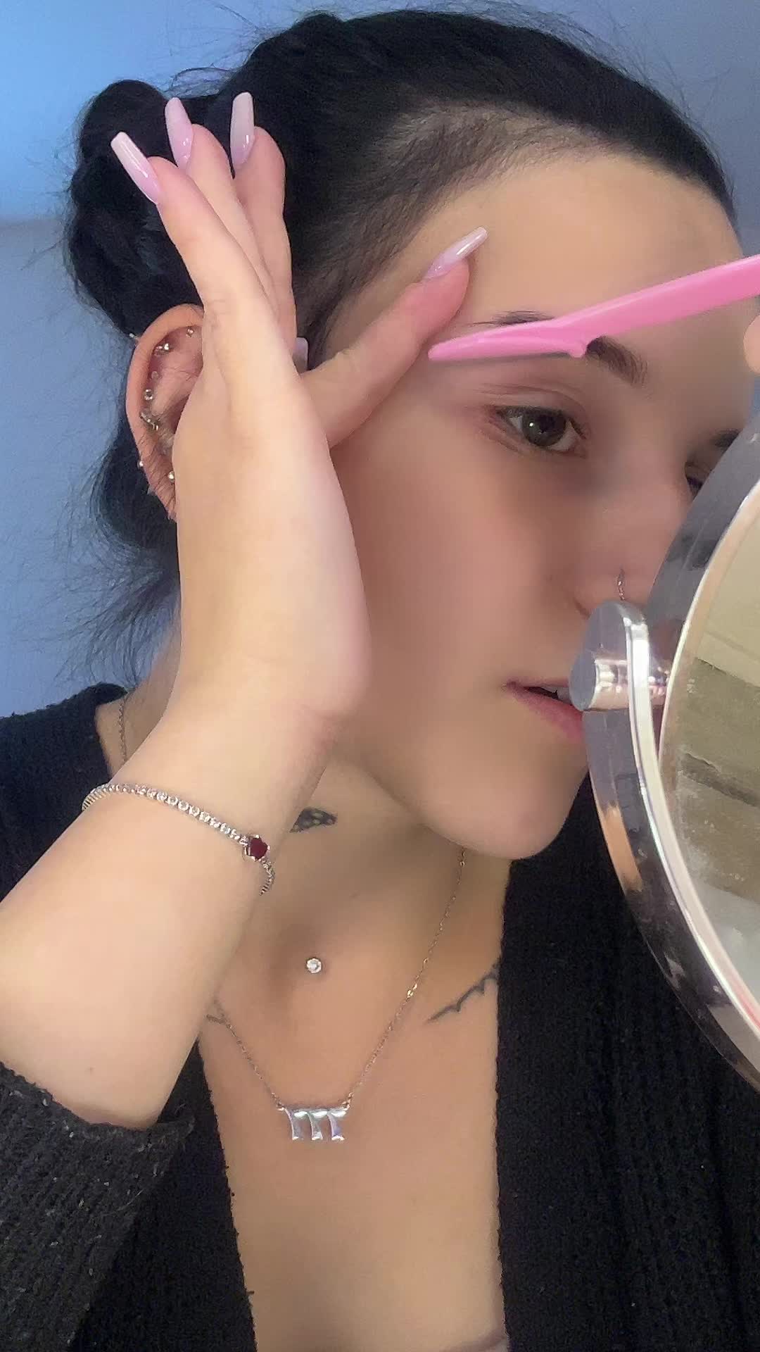 @Vanessa🦋