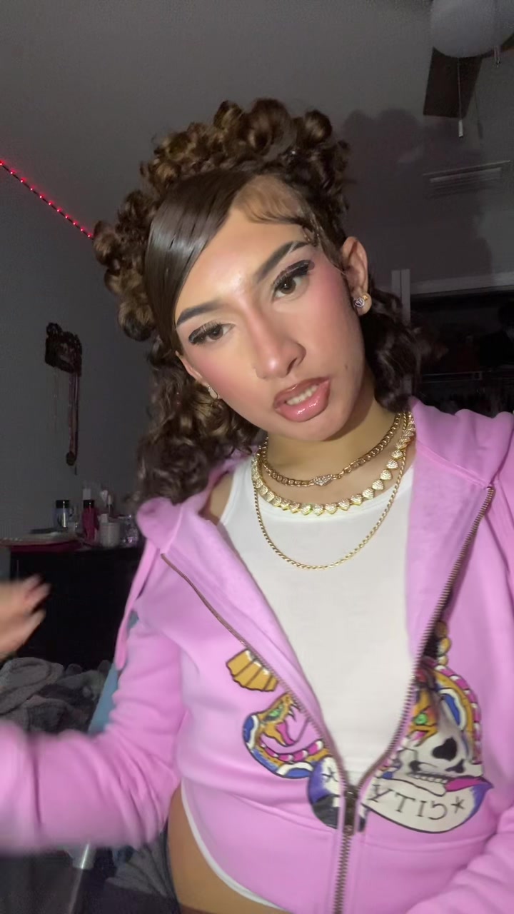 @dabaddestdoll