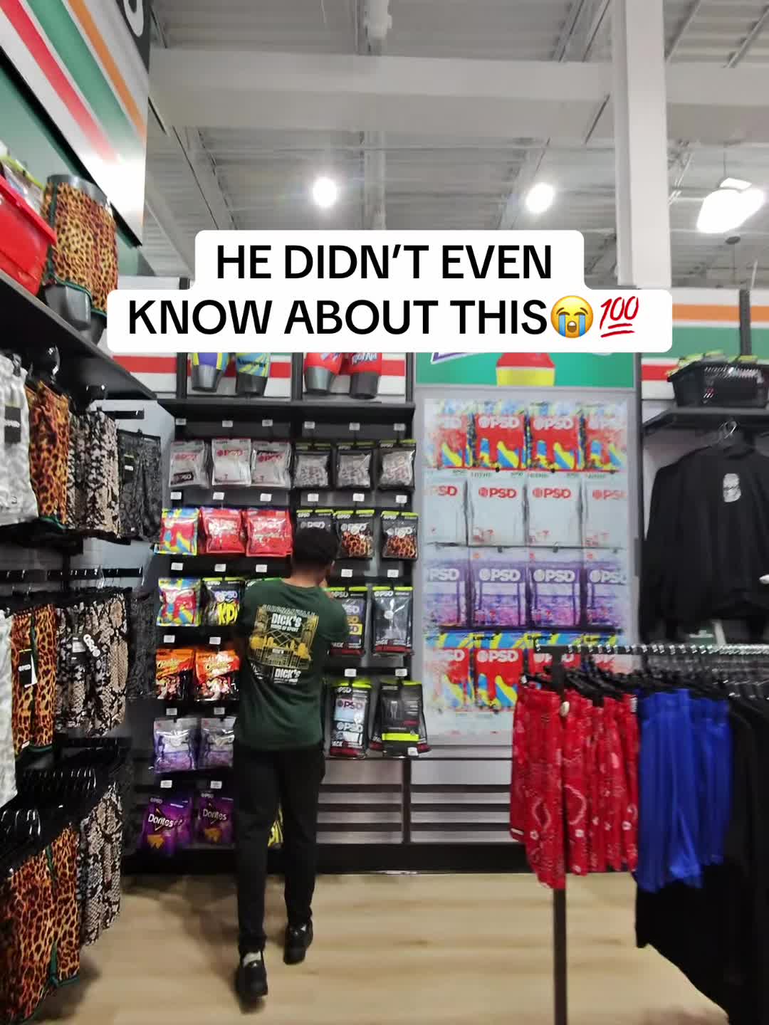 @jaylinfinds