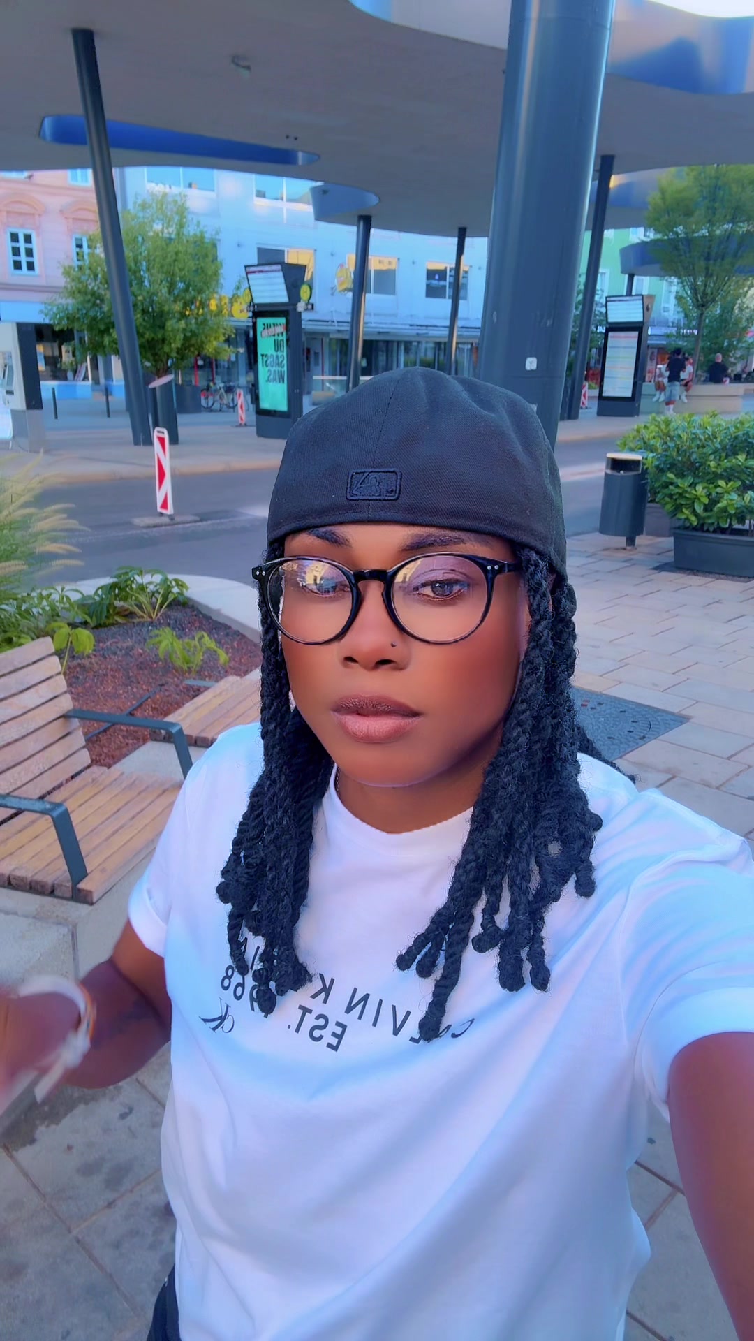@Queenattitude80🏳️&zwj;🌈