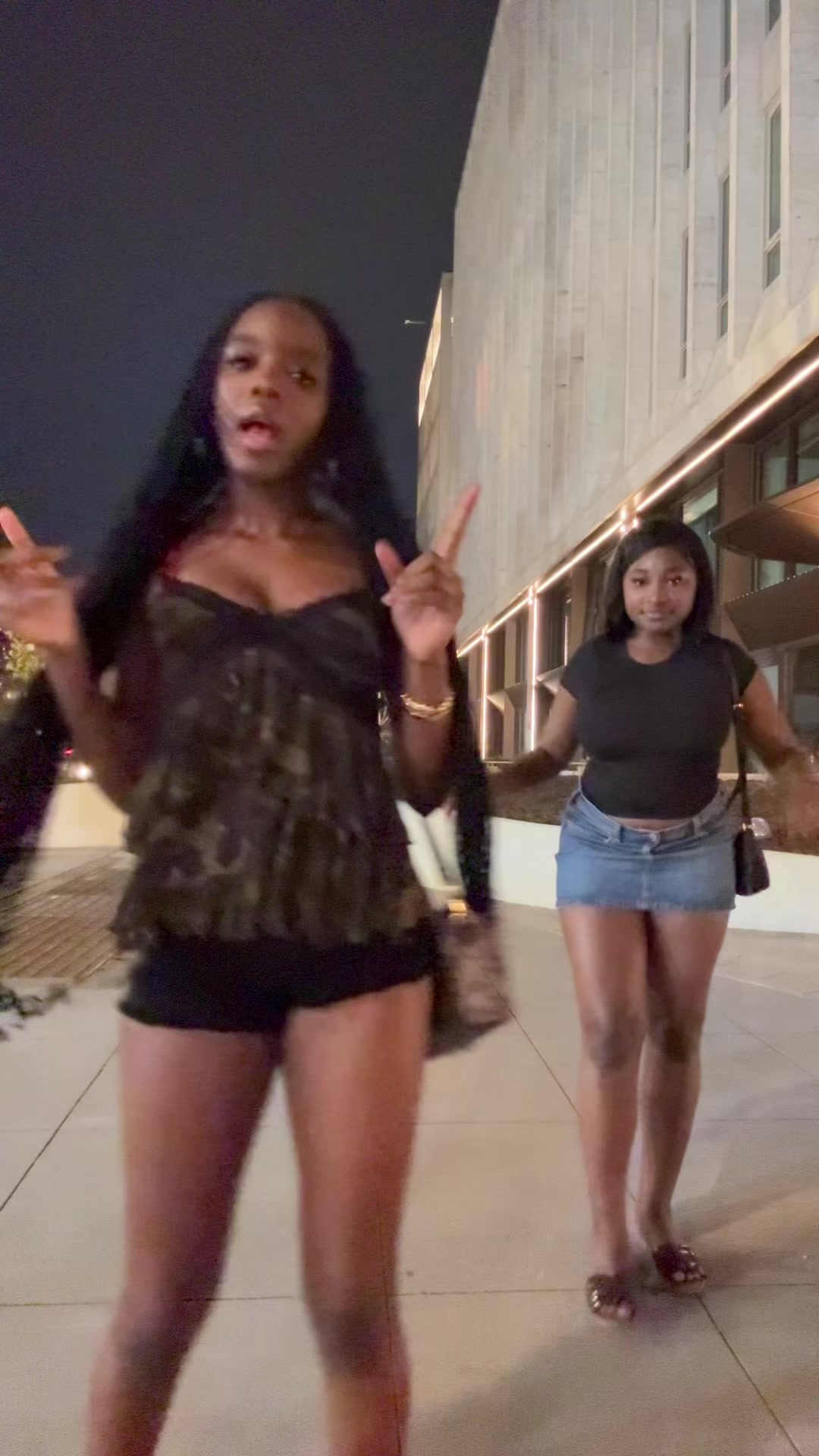 @Rosalía 👸🏾