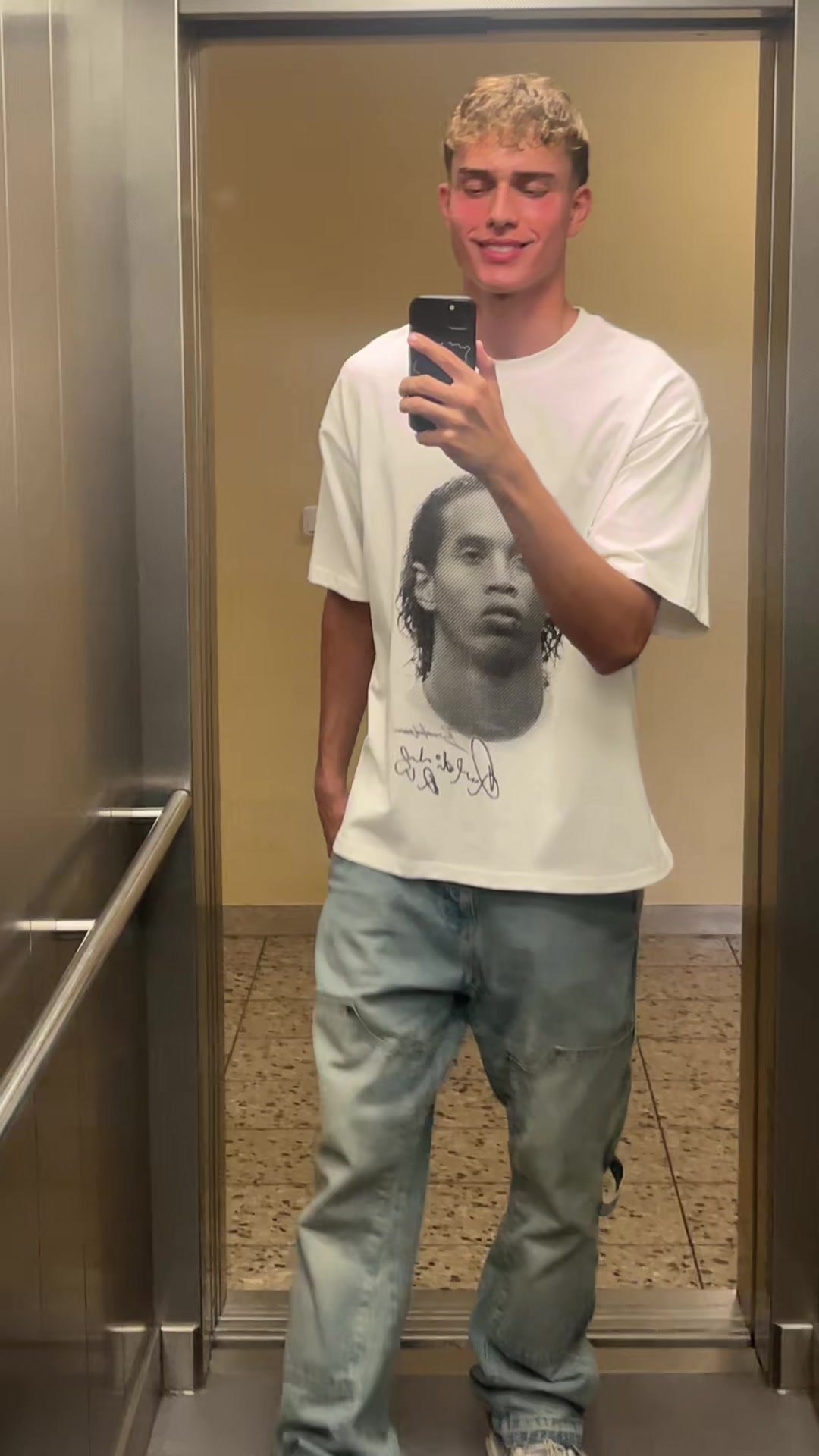 @𝕭𝖊𝖓𝖆𝖓
