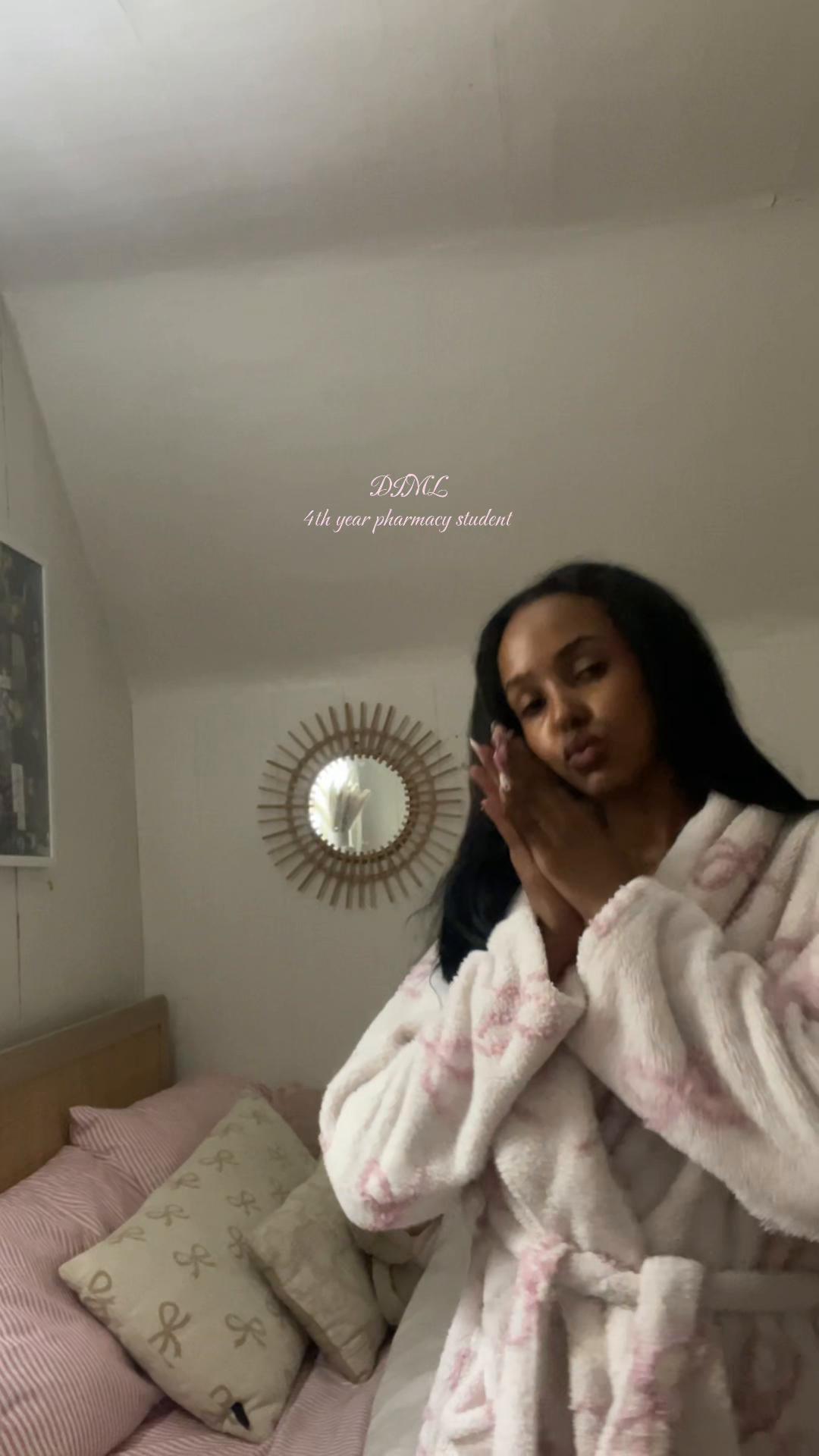 @Hafsa | P4 🎀