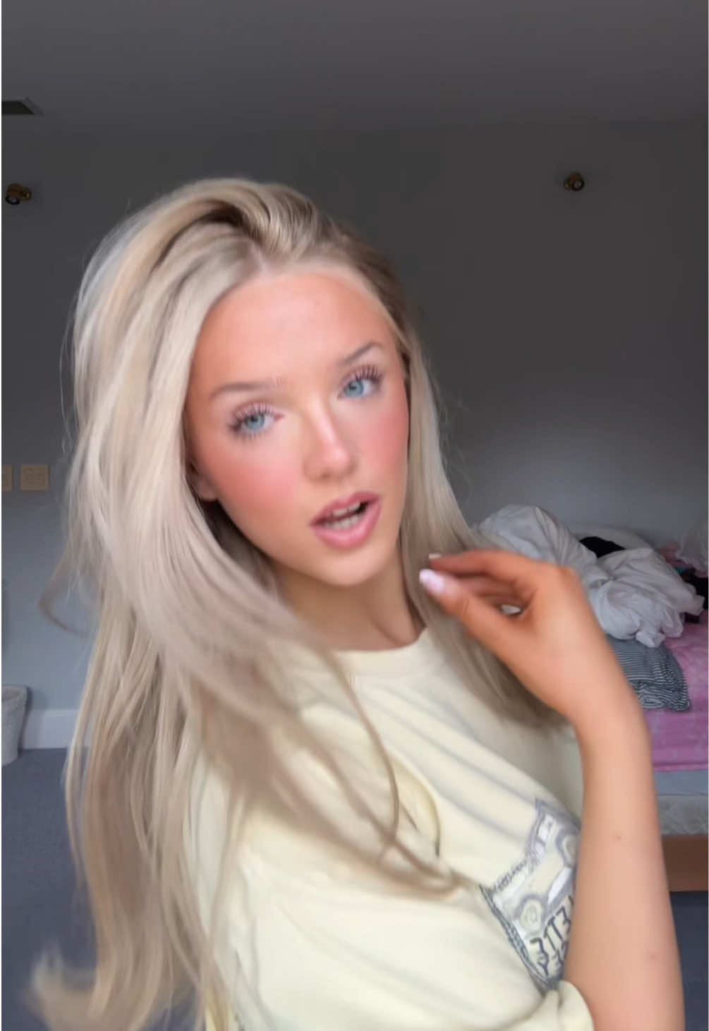 @Ella Starpoli