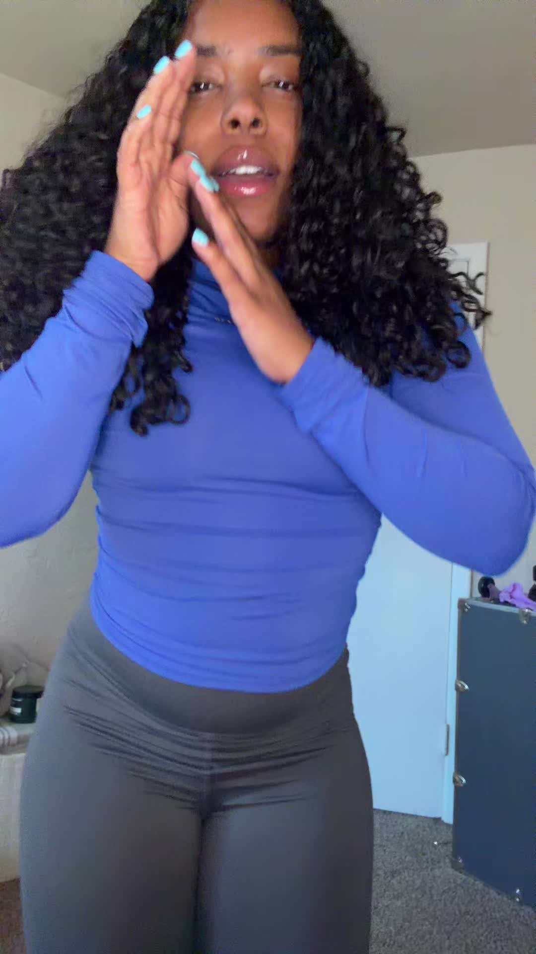 @auntiereny