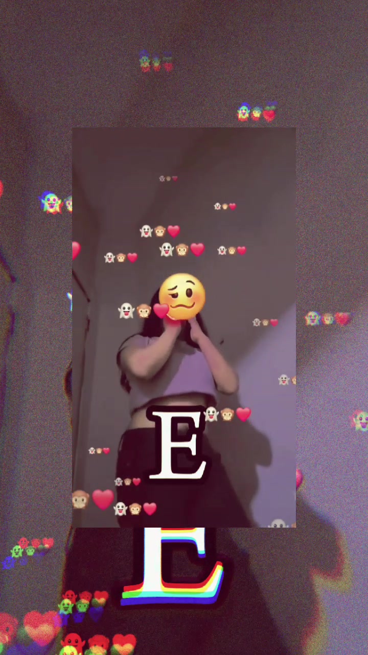 @𝐸𝓁𝓋𝒾𝒶 𝐿𝑜𝓅𝑒𝓏 🥴💋