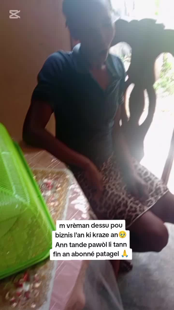 @Dènye lè 🤡