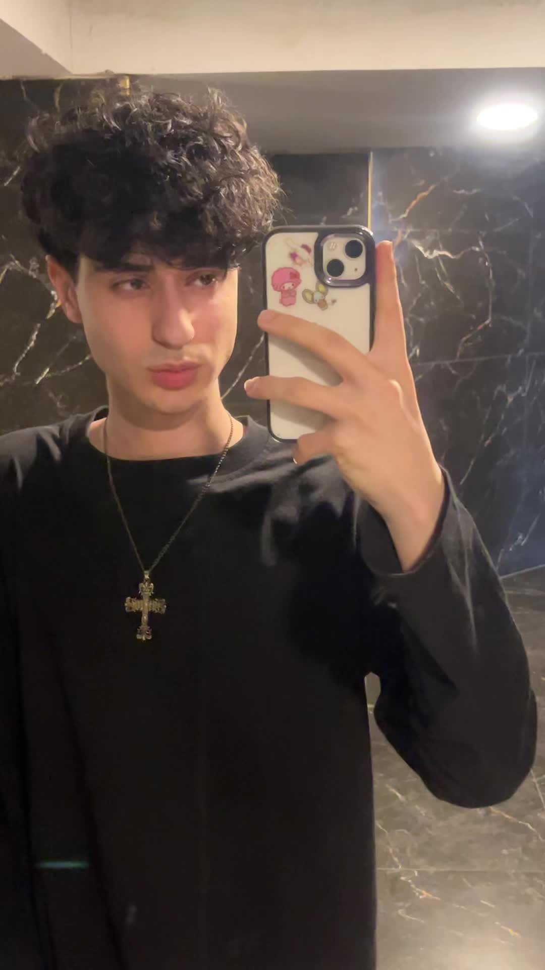 @Ravin | راوین