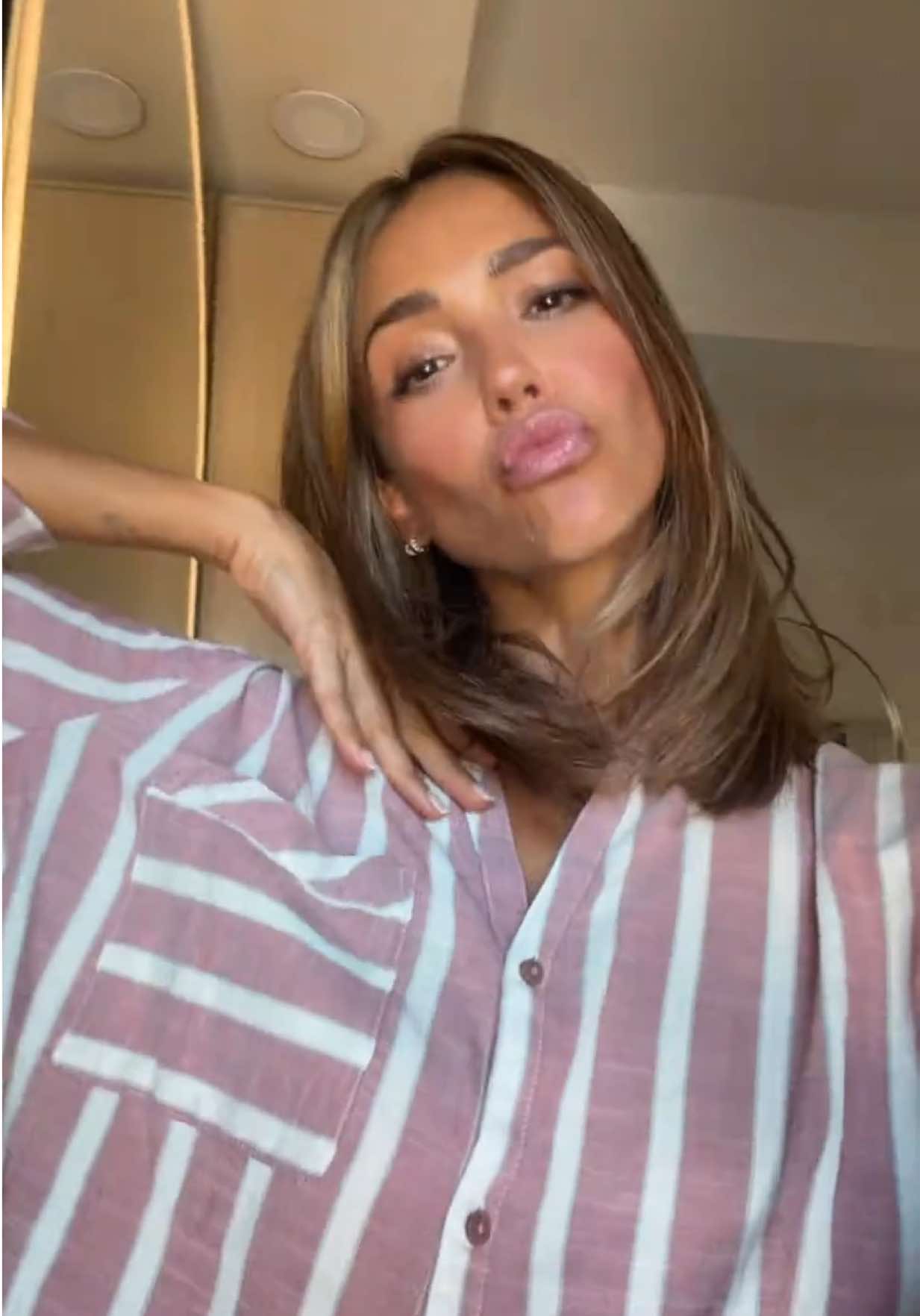 @Jessica Alba