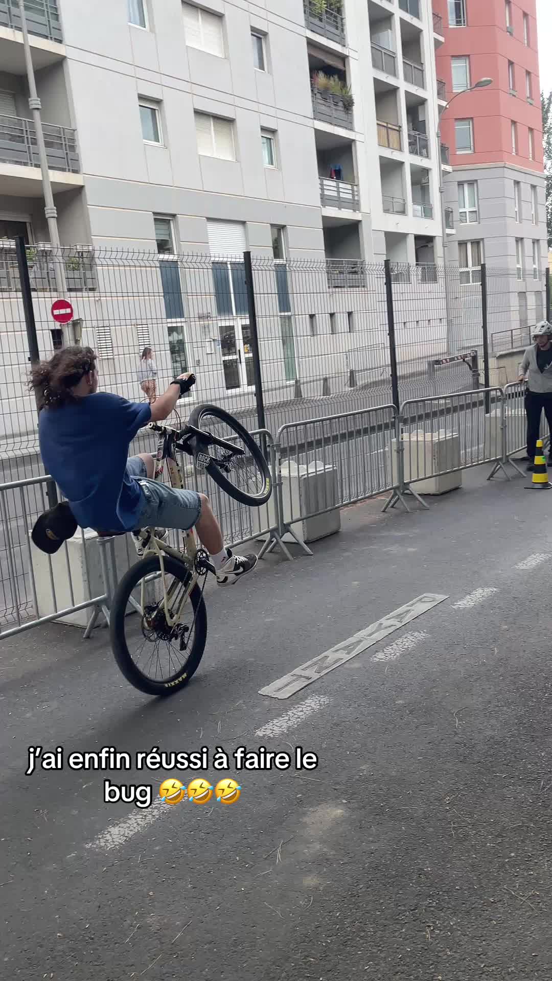 @JAJA BKLF
