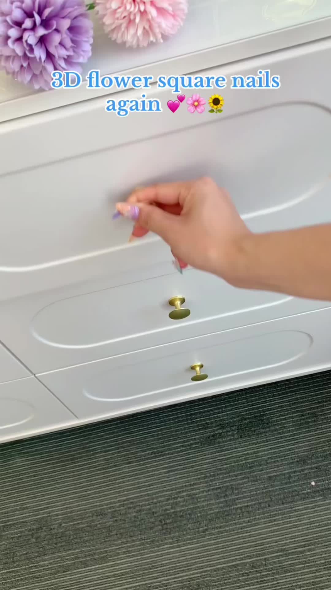 @Fullovenail