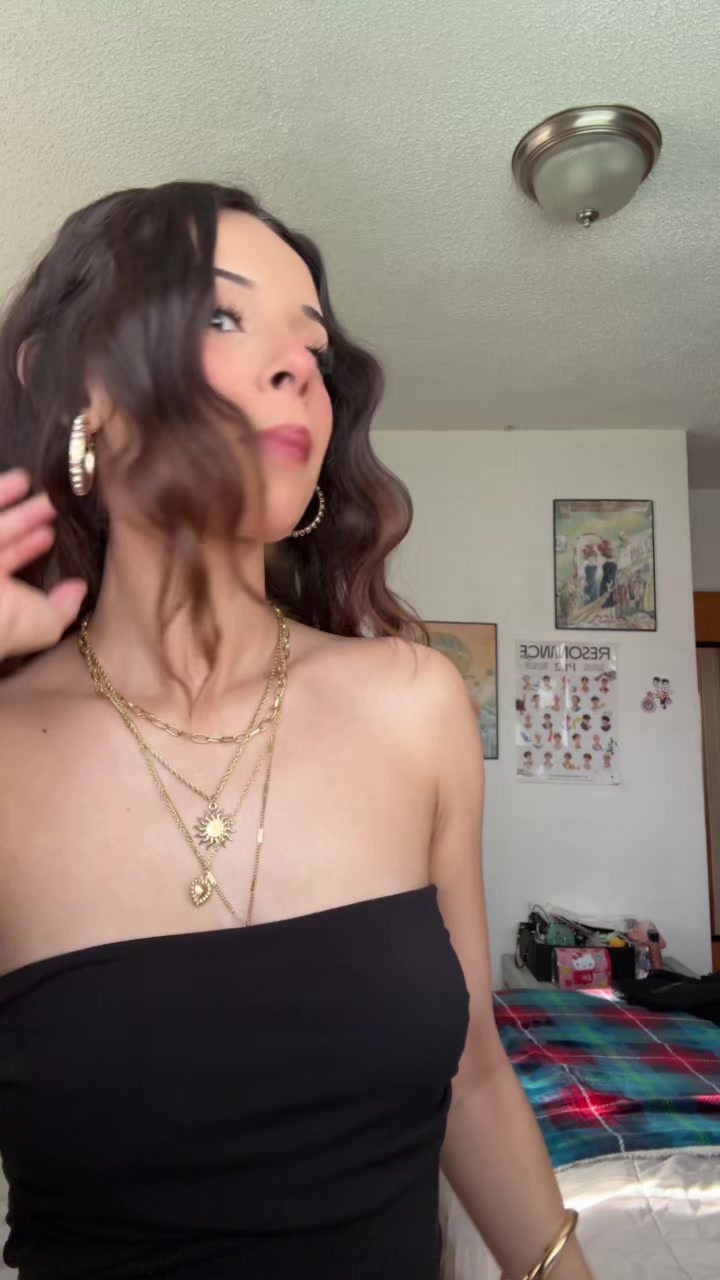 @Priscila