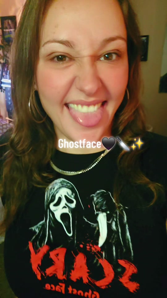 @ScreamQueen24🥀