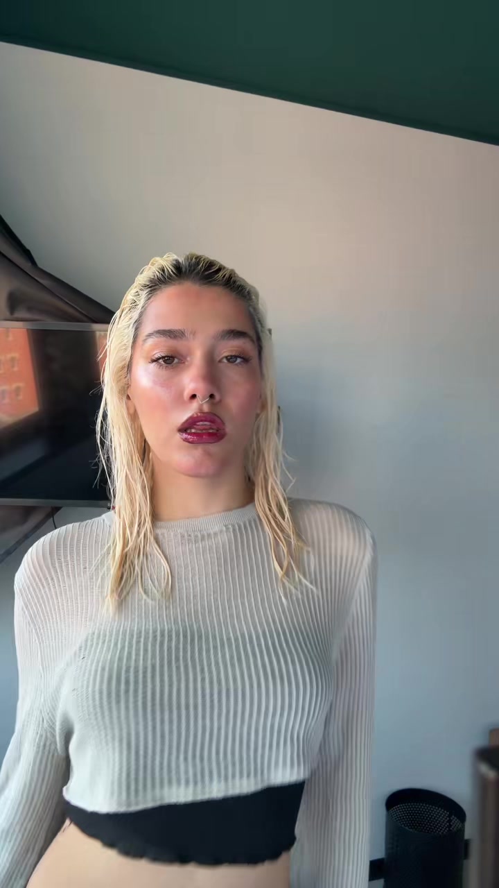 @Kiana