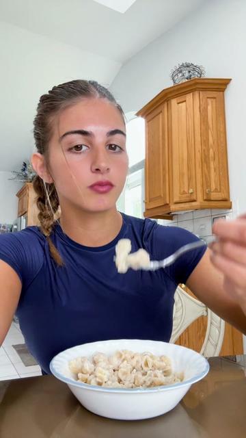 @Gabby_172007