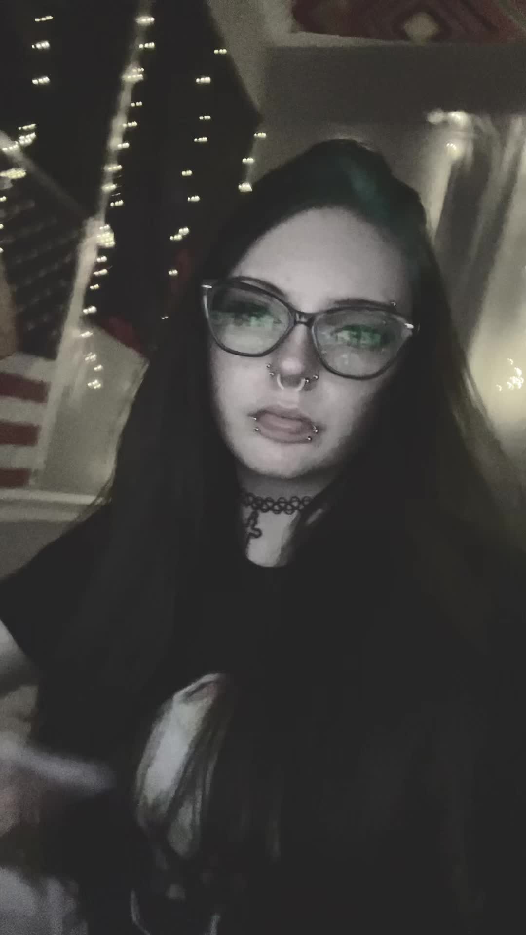 @zoey🩻