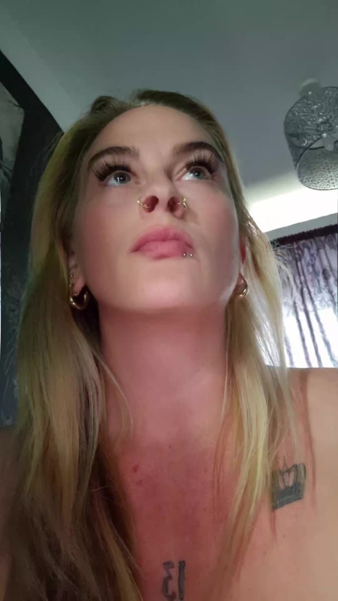 @Inked&blonde