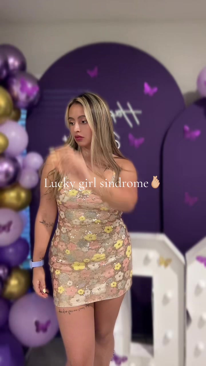 @soyalecasallas